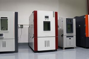 高低溫測(cè)試箱是如何進(jìn)行溫度控制的？